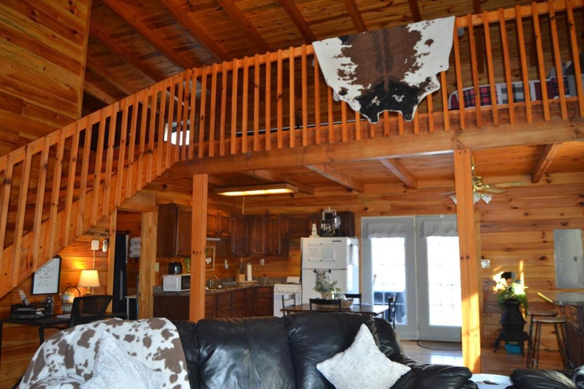 The Willow, Secluded And Cozy Country Cabin Ravenna Eksteriør billede